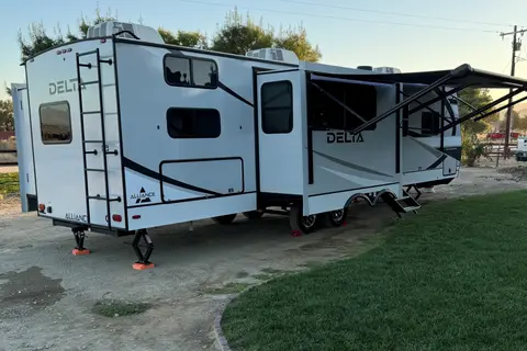 2025 Alliance RV Delta Travel Trailer