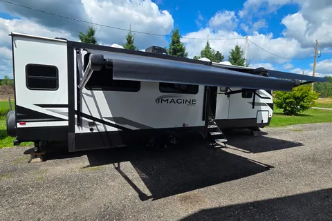 Grand Design Imagine 2970RL Travel Trailer