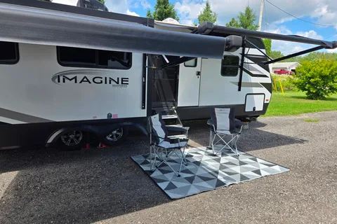 Grand Design Imagine 2970RL Travel Trailer