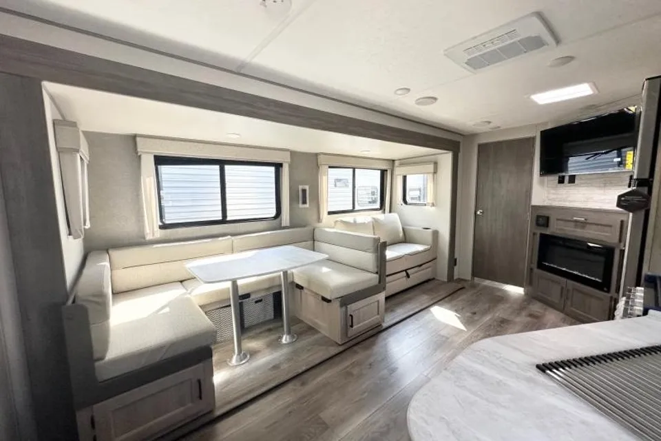 MP Location Coachmen Catalina 263 2024 roulotte R43
