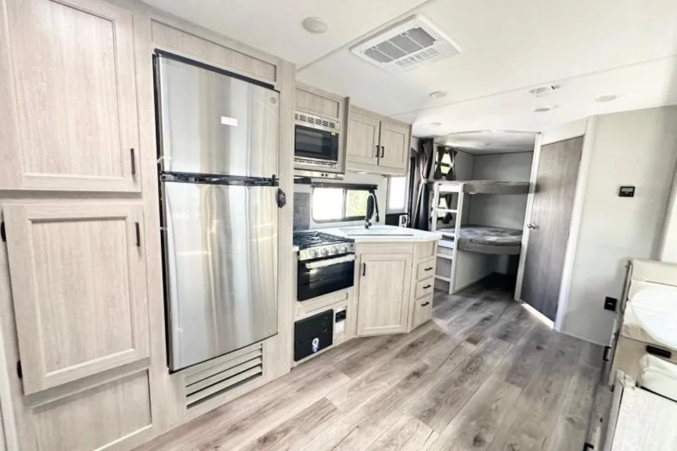 MP Location Coachmen Catalina 263 2024 roulotte R43
