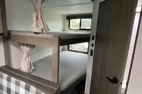 Timothy's Grand Design Transcend Travel Trailer