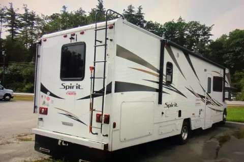 Susan's Winnebago Spirit Class C
