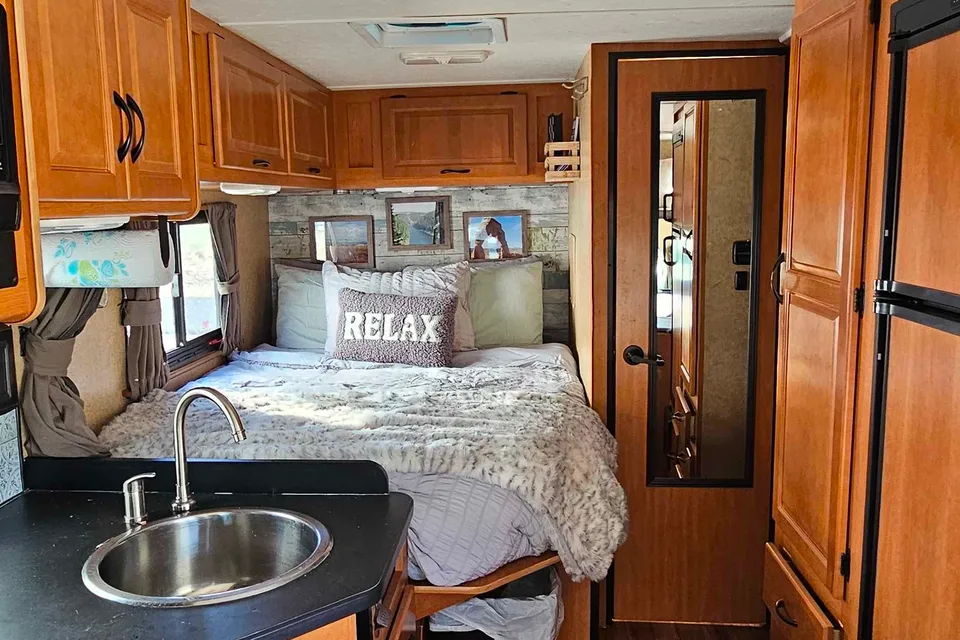 Thor Majestic 23a - UTAH - Unlimited Miles
