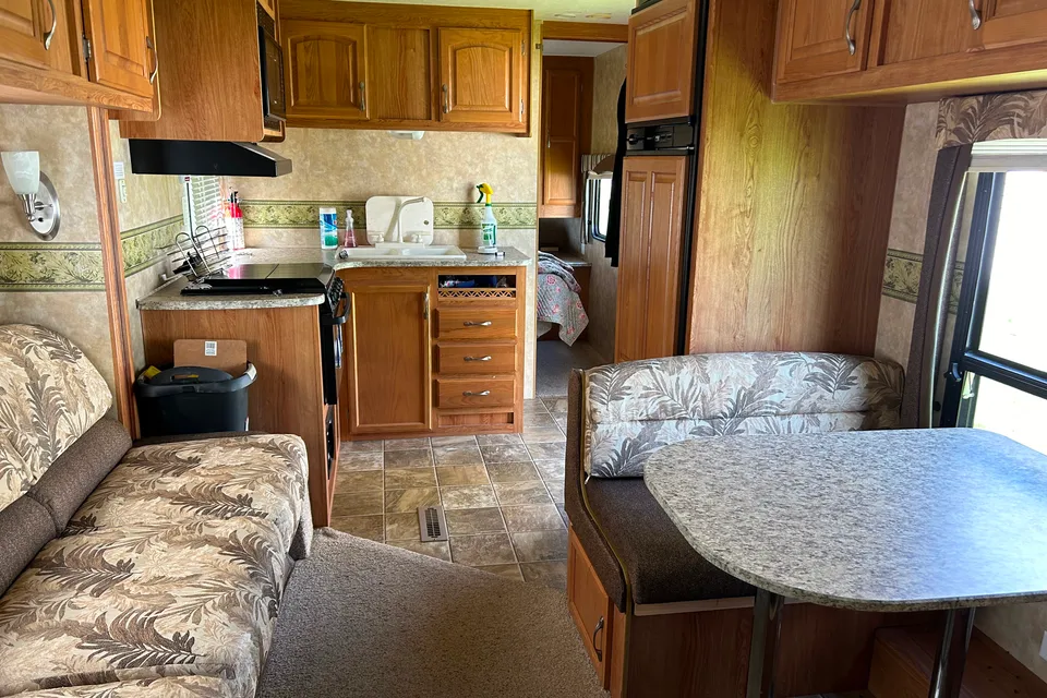 Nicole's Jayco G2 Travel Trailer