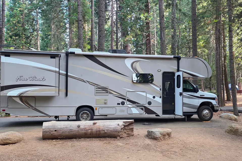 2016 Ford E450 Four winds Class C