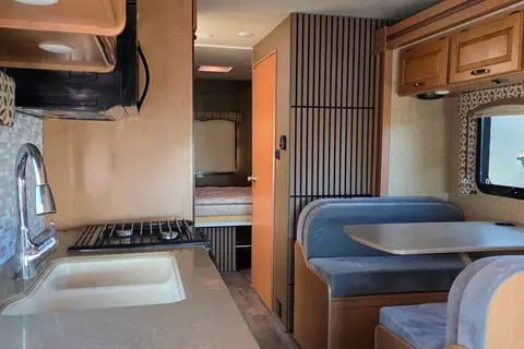 2016 Ford E450 Four winds Class C
