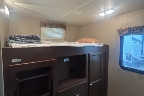 Ken's Kozy Kodiak Express 299BHSL Travel Trailer