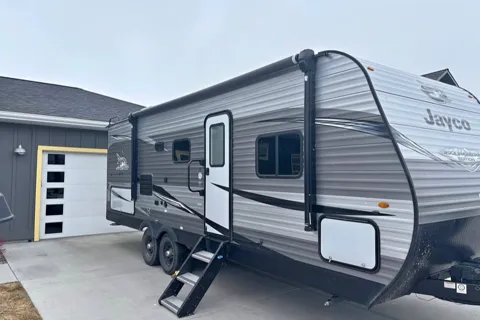 Smart Jay Flight Travel Trailer