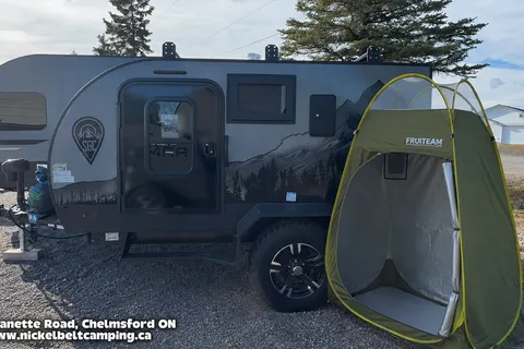 Adventure-Ready Armor 10LT Off-Road Camper | Easy Tow | Pet Friendly