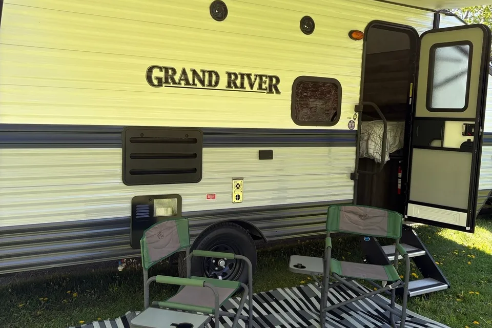 NeverStopExploring Grand River 19BH Travel Trailer