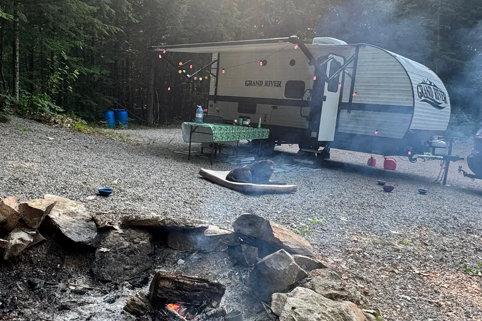 NeverStopExploring Grand River 19BH Travel Trailer