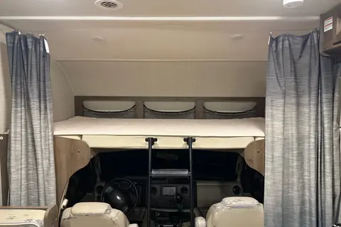 JJ’s Jayco RedHawk Class C