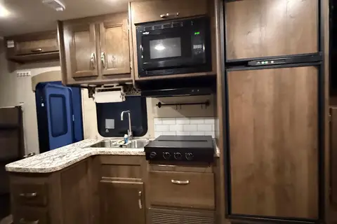 JJ’s Jayco RedHawk Class C