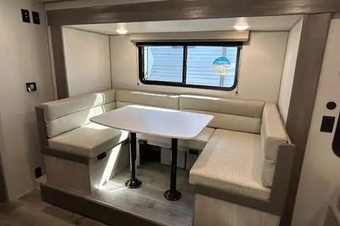 2026 Coachmen Summit Series 7 184BHSX Travel Trailer
