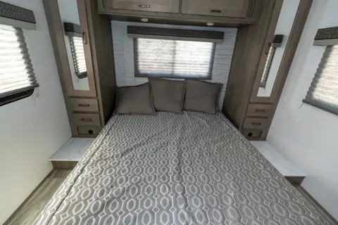 The Weekender! Great RV for Beginners 6280LE 38131