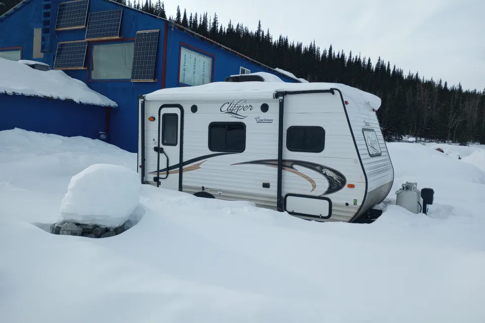 Aaron's Coachmen Forrest River Clipper Travel Trailer