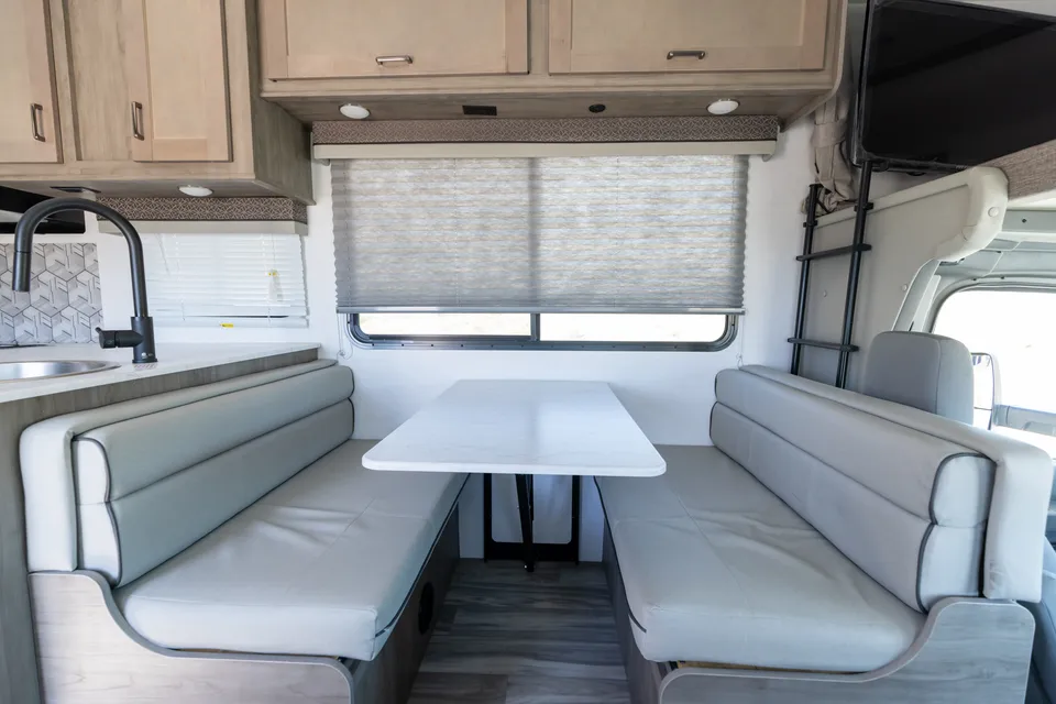 The Weekender! Great RV for Beginners 6280LE - 24652