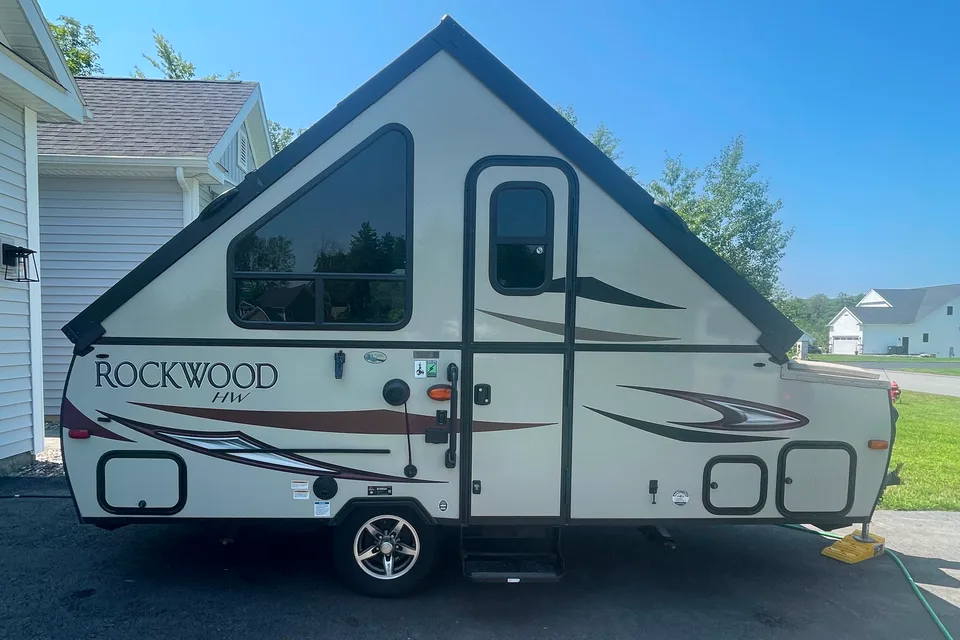 Light & Easy A Frame Camper