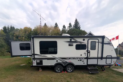 Steve's Jayco Feather light x213 Travel Trailer