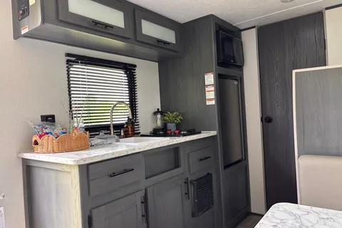 2023 Dutchman Aspen Trail