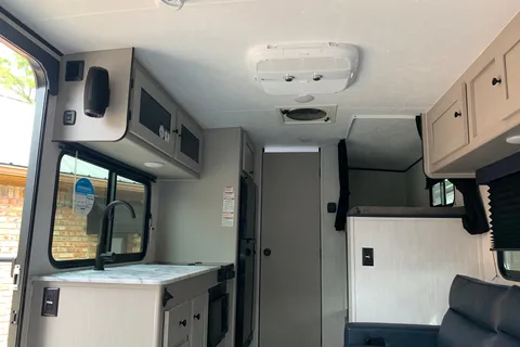 Brand New!!!!!! Coachmen Apex Nano Travel Trailer