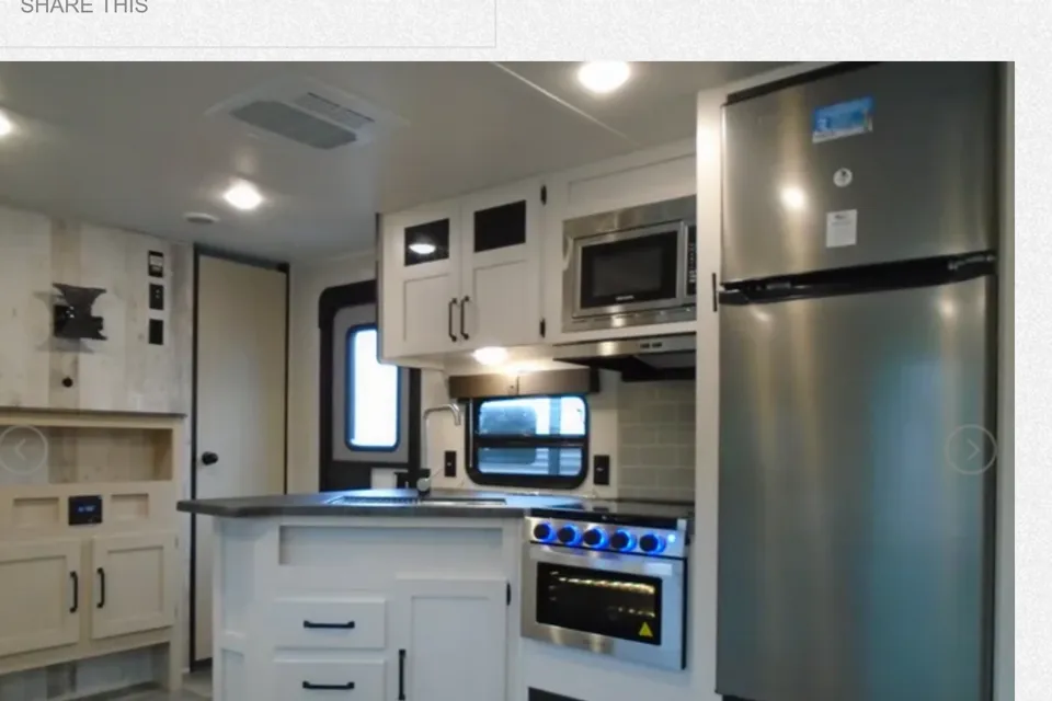 Your Next Adventure Starts with the Puma – Sleeps 10 | Outdoor Kitchen | Delivery Available