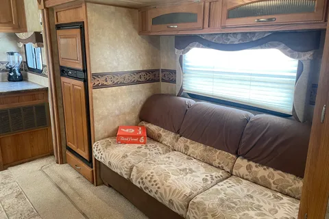 Arkansas Glamping All Set Up For You (Delivery Only)