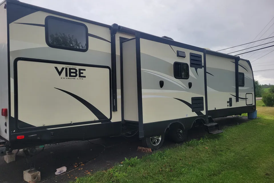 Forest River BHS312 Trailer