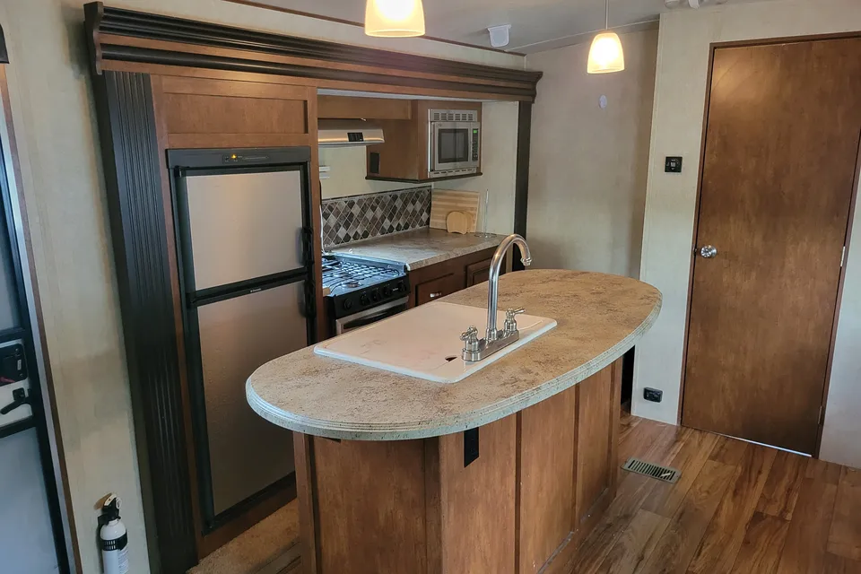 Forest River BHS312 Trailer