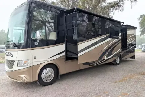 Titus The Titan- 2016 Newmar Canyon Star 3953