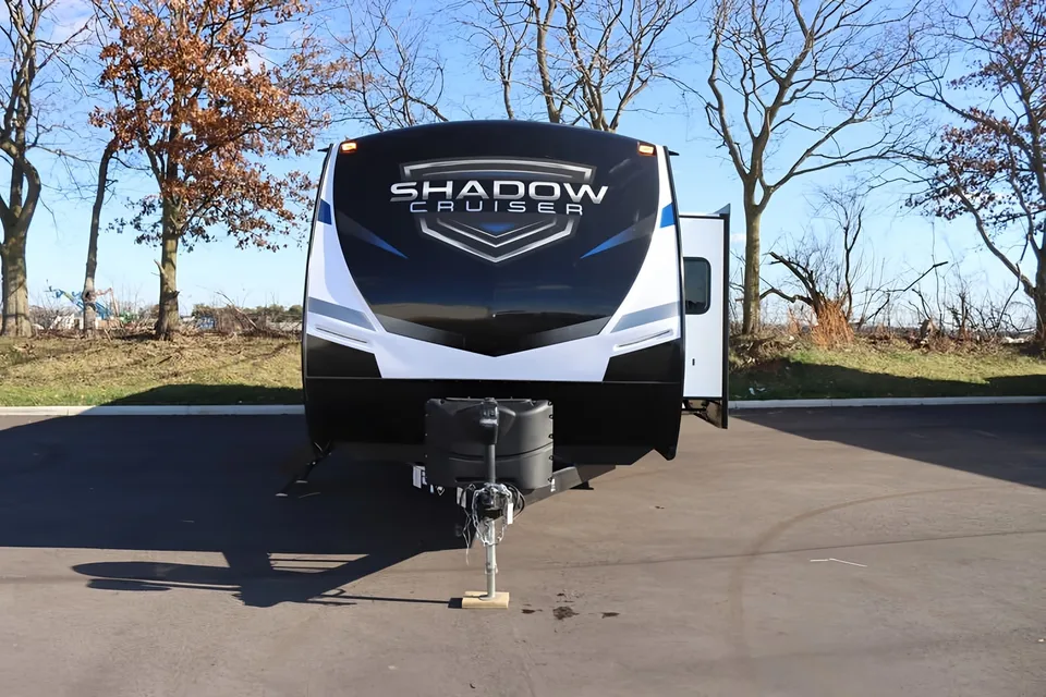 Better Days  Shadow Cruiser  280QBS Travel Trailer
