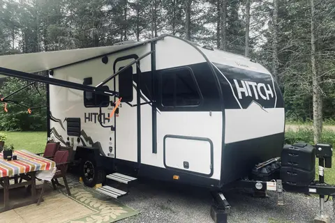 Simon & Anne Forest River Hitch Travel Trailer