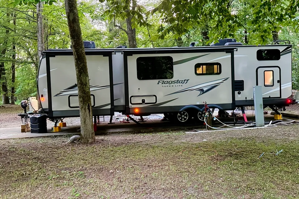 Flagstaff 29BHS Travel Trailer