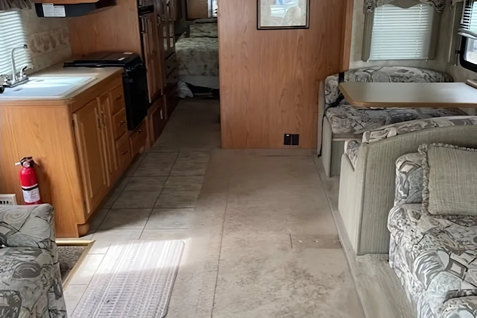 Louis's Damon Daybreak Class A