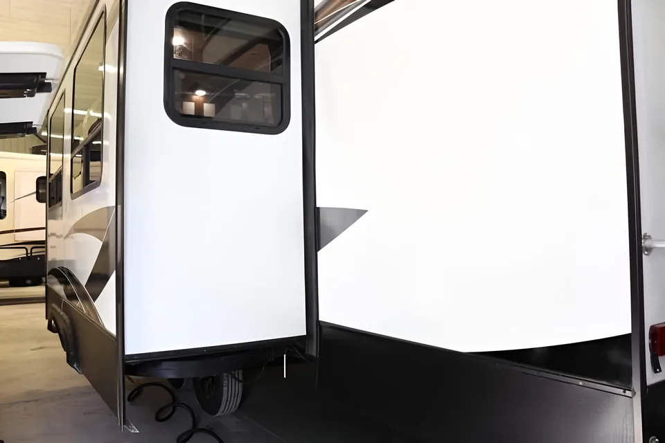 Executive luxury Crusader 29BB 5th WheeL