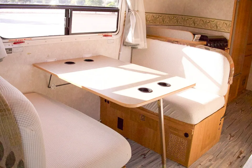 The Easy-to-Drive RV That Feels Like Home -- Cozy, Clean, and Fully Stocked