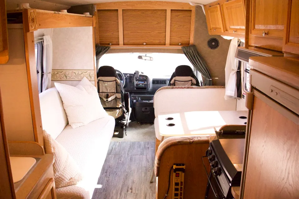 The Easy-to-Drive RV That Feels Like Home -- Cozy, Clean, and Fully Stocked