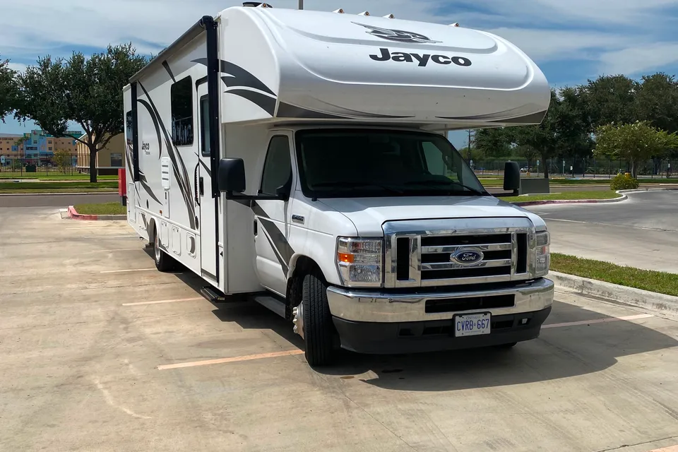 Jayco Redhawk 31F Class C - experienced driver-30 day minimum