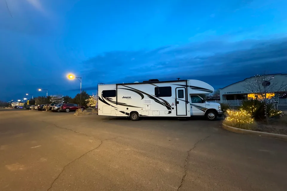Jayco Redhawk 31F Class C - experienced driver-30 day minimum