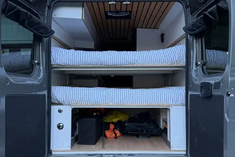 Van-Escapades 25-003 - Promaster 4 places