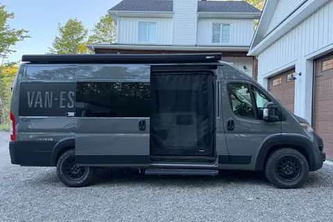 Van-Escapades 25-003 - Promaster 4 places