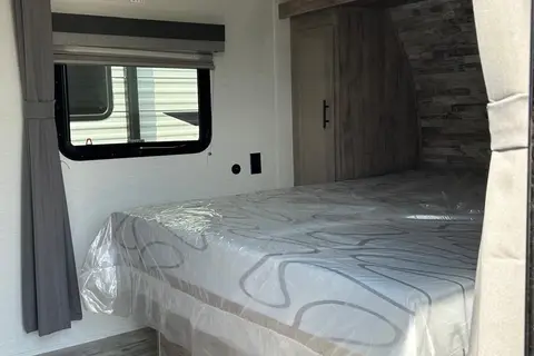 FAMILY Grand River 25BH Travel Trailer