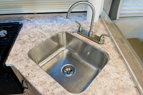 Mojo's Motor Home
