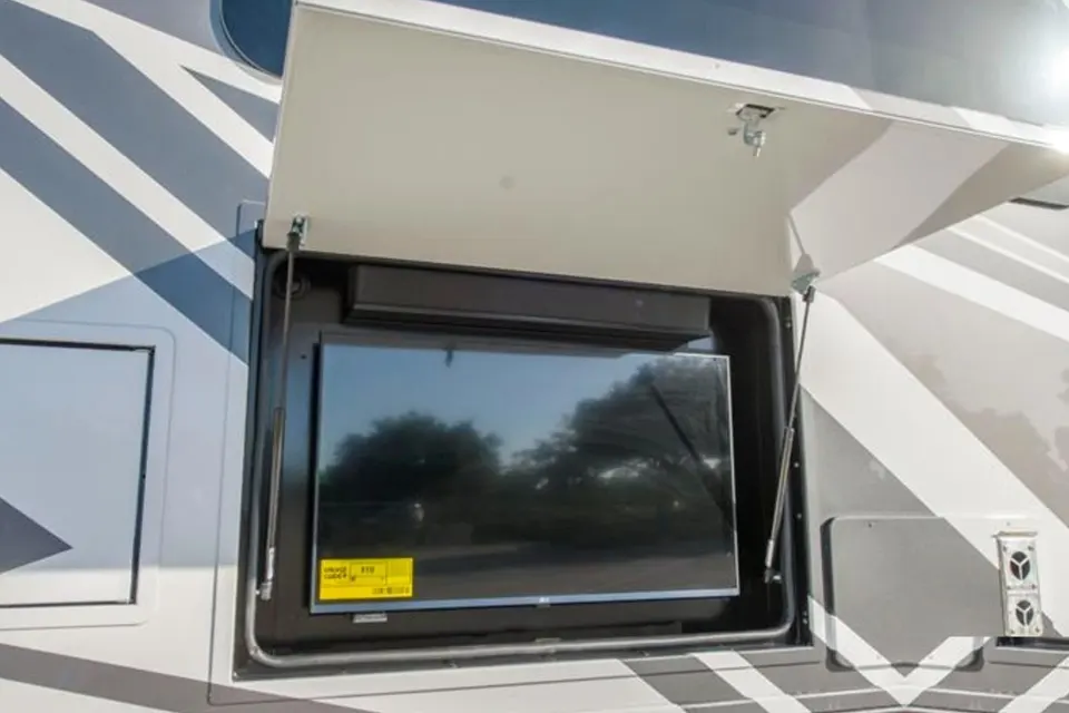 2025 Tiffin Allegro 36UA • Bunks + King • Free Starlink • Delivery