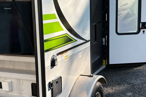 Flagstaff E-Pro Micro Trailer