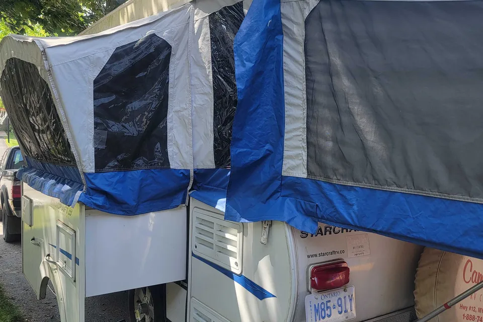 STARCRAFT CENTENNIAL POP UP TRAILER