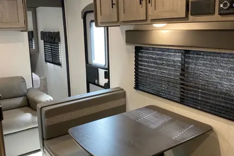 Thomas's Keystone SG260BH Travel Trailer