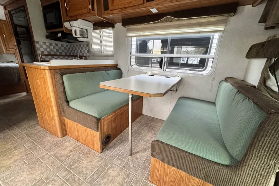 John's Ford High Country Diplomat Class C