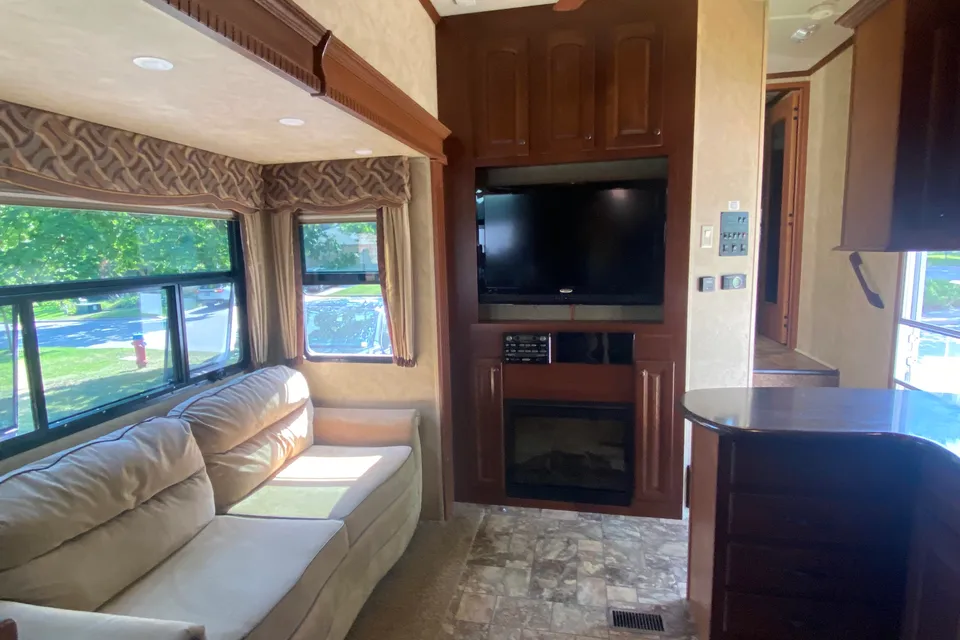Forest River Cedar Creek Fifth Wheel